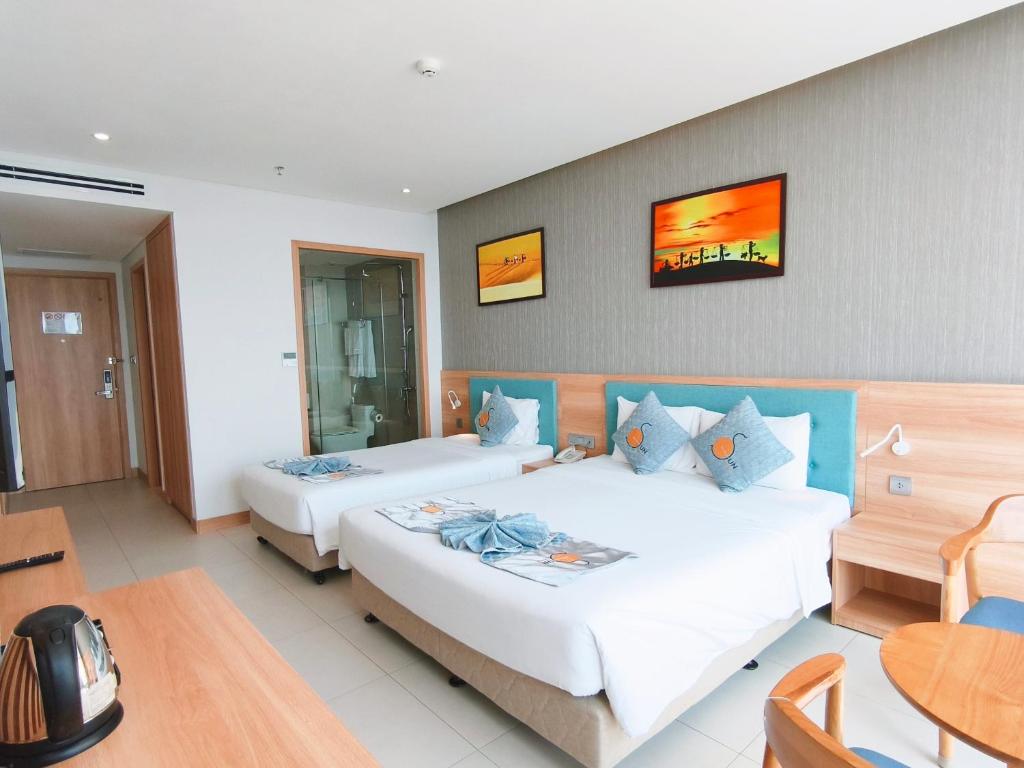 Phòng 3 Người Nhìn Ra Biển