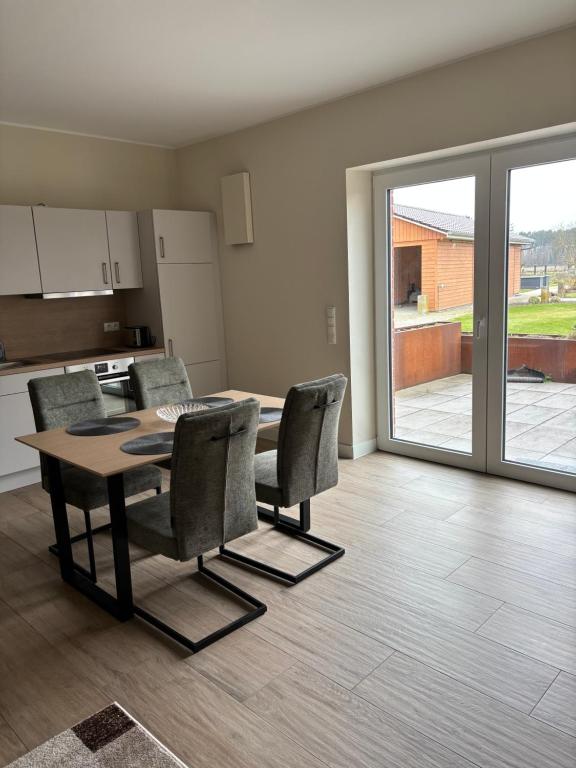 Ferienwohnung Arendsee - Deluxe Doppel- Oder Zweibettzimmer Mit Gartenblick