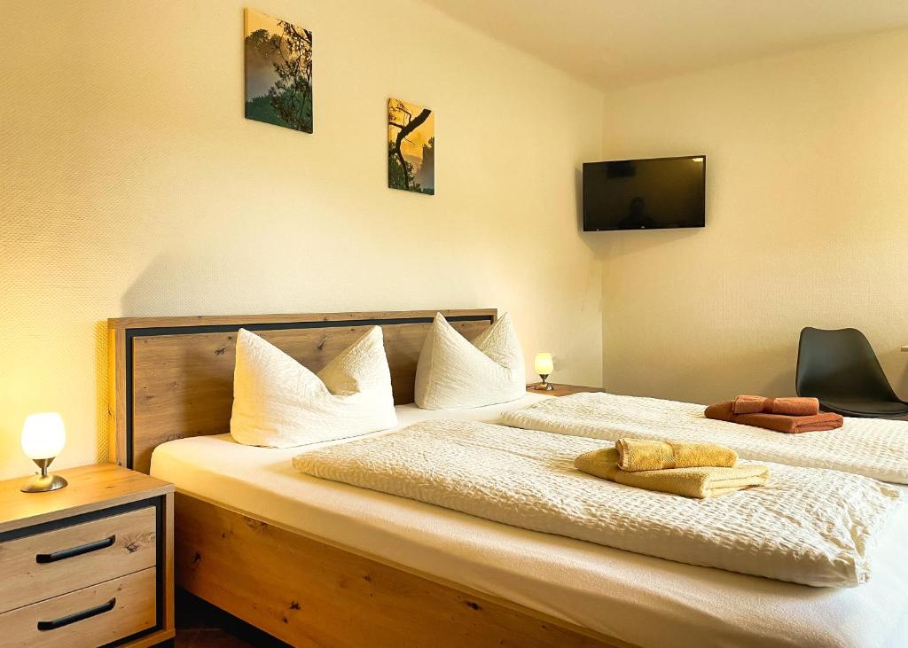 Pension Zum Talwächter im Sandsteinidyll - Double Room
