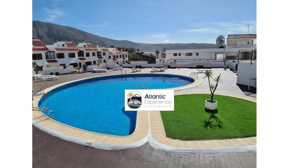 Colina Apartment Sea view - Pool & WIFI , Los Cristianos by AtlanticExperienceApartments
