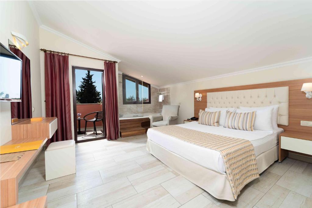 Sundia By Liberty Suncity - 
