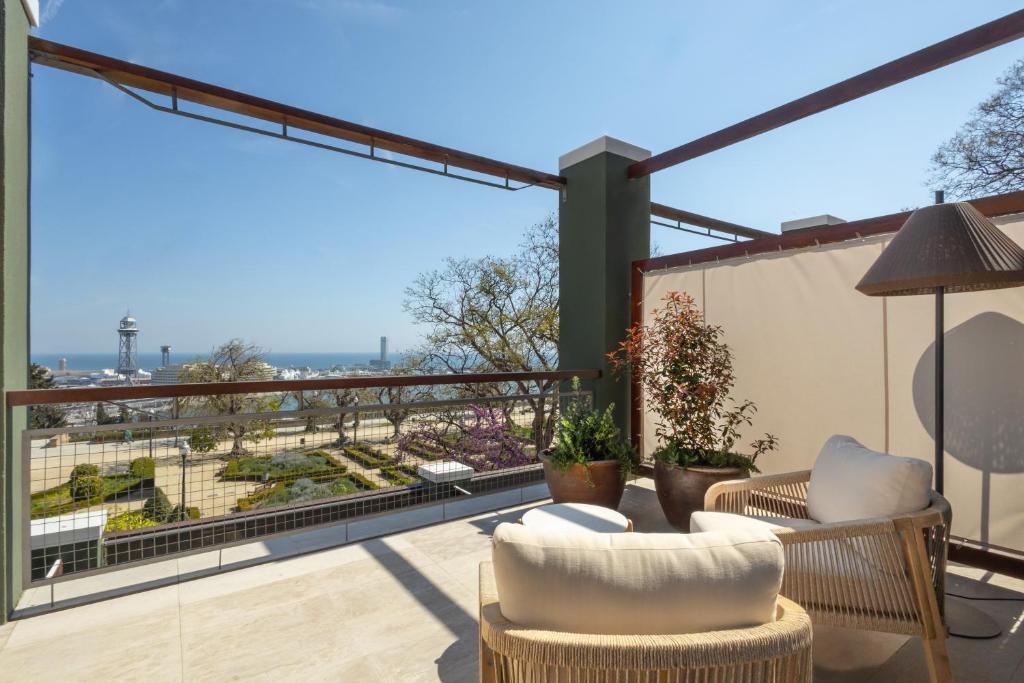 Hotel Miramar Barcelona GL - LVX Preferred Hotels & Resorts - Newly Renovated - Deluxe Double Room With Sea View
