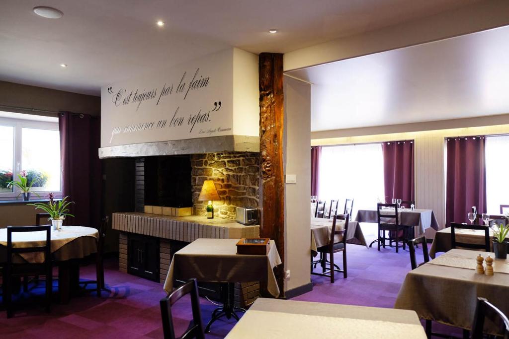 Restaurace v ubytování Hotel Spa Le Relais Des Moines