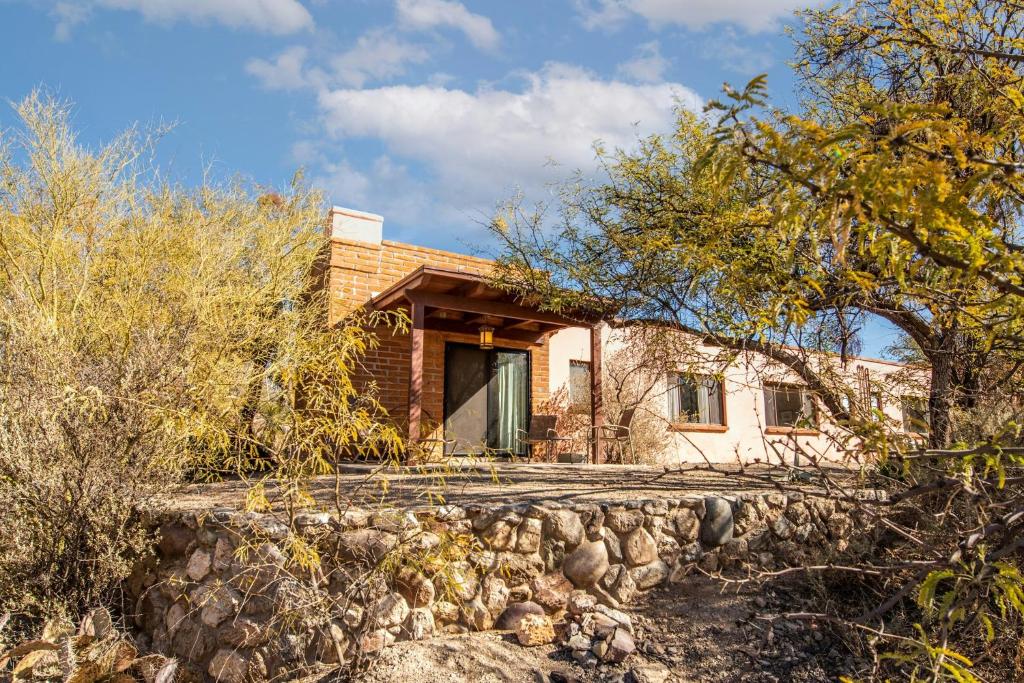 Tanque Verde Guest Ranch - 