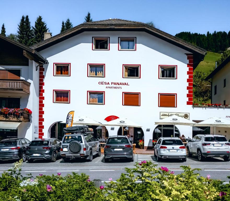 Clădirea în care este situat/ăaparthotelul