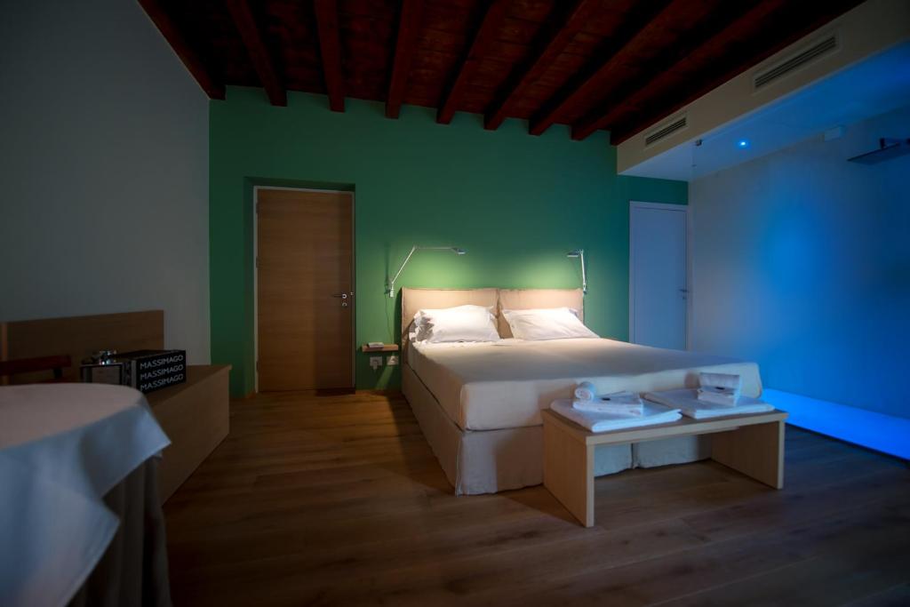 Massimago Wine Suites - 3