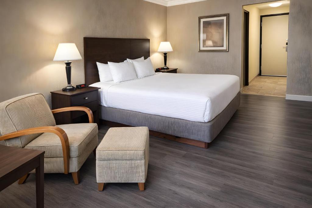 Best Western Davison Inn - Habitación Con Cama Extragrande - No Fumadores