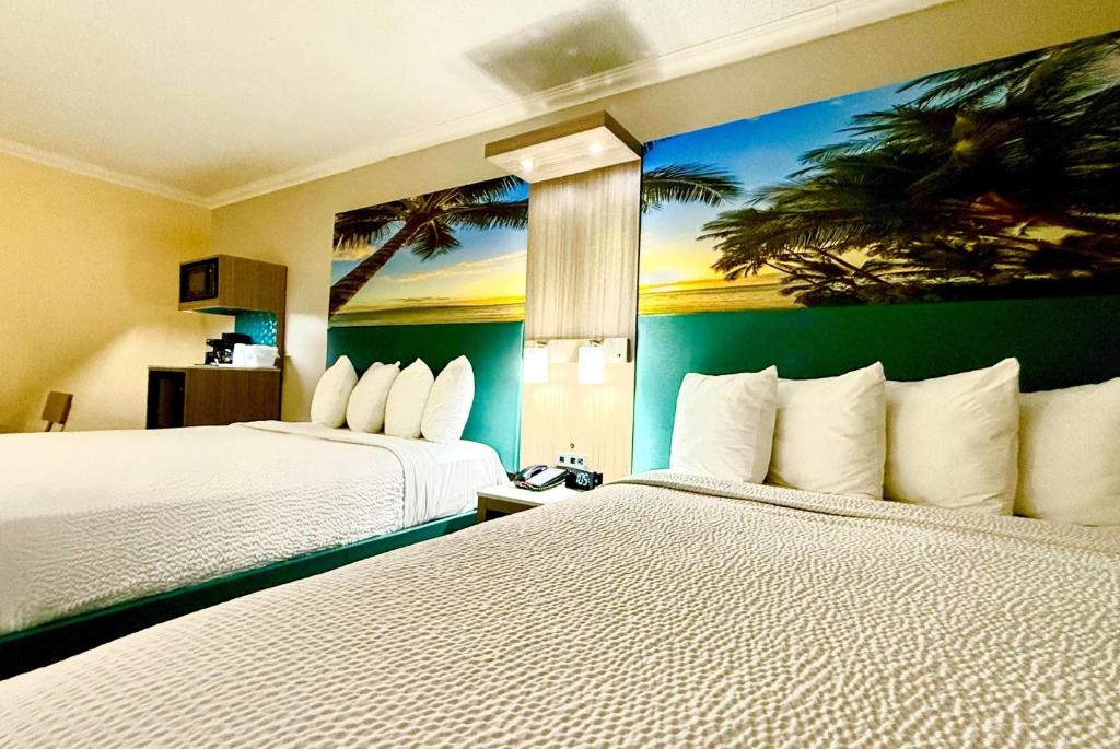 Days Inn by Wyndham Los Angeles LAX Airport Stadium Area photo