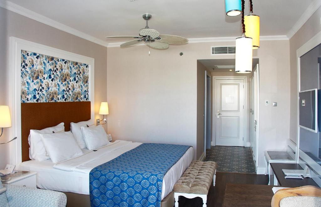 Rubi Platinum Spa Resort & Suites - 
