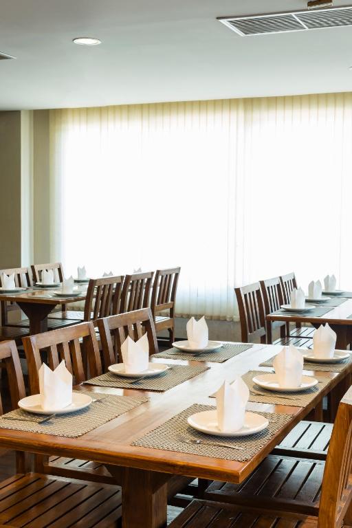 Asia Hotels Group (Poonpetch Chiangmai) - Resim 38