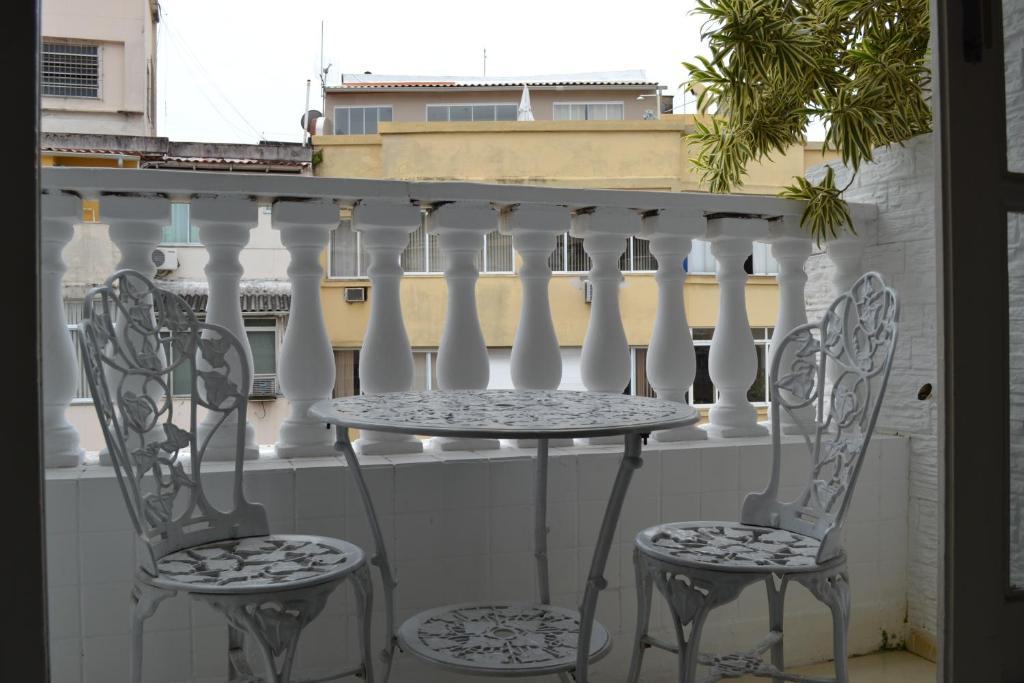  Roxy Apartments