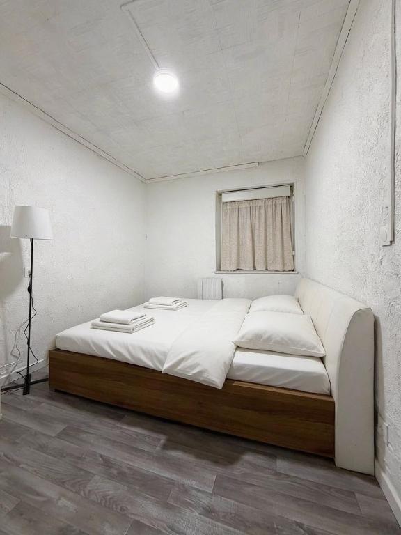 Deluxe Renovated Apartment, Comfort & Style in MULHOUSE CITY Center – photo 2