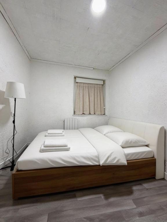 Deluxe Renovated Apartment, Comfort & Style in MULHOUSE CITY Center – photo 1