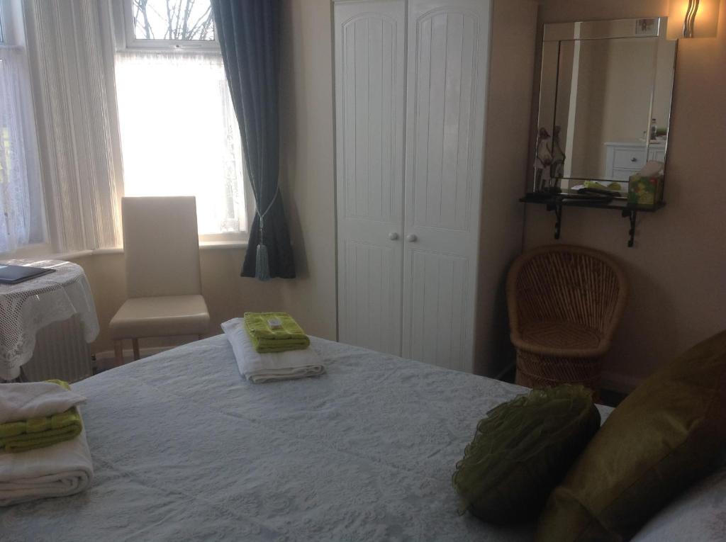 Cleasewood Guest House - Tweepersoonskamer Eerste Verdieping Rm5