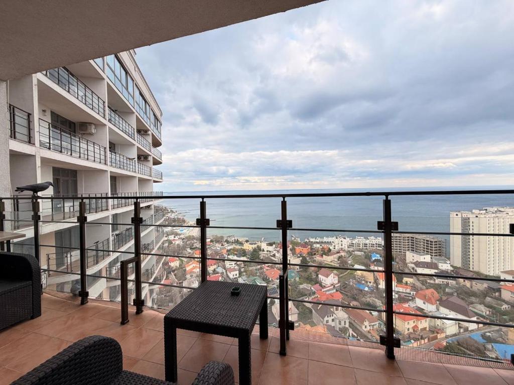 Готелі: 44-Pearl Top Apartment, Одеса