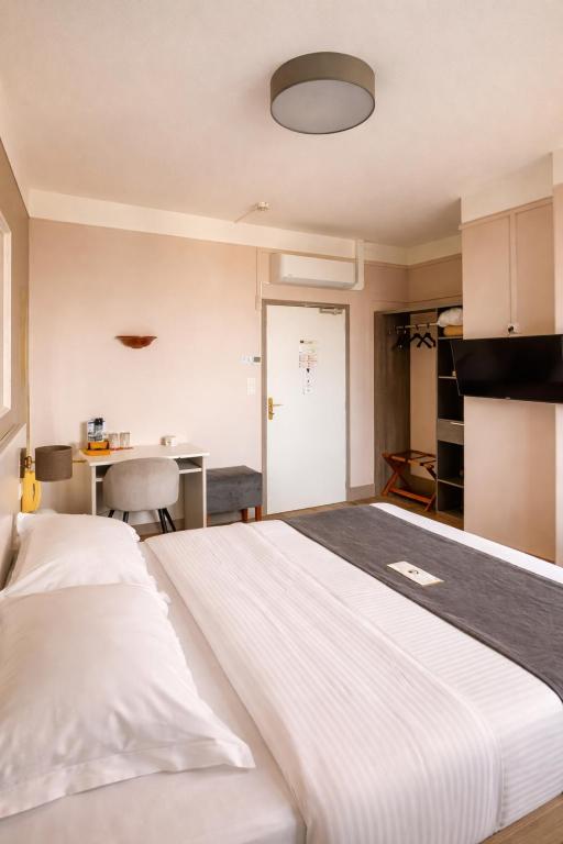 LOGIS Hotel Majestic Chatelaillon Plage - La Rochelle - Standard Double Room