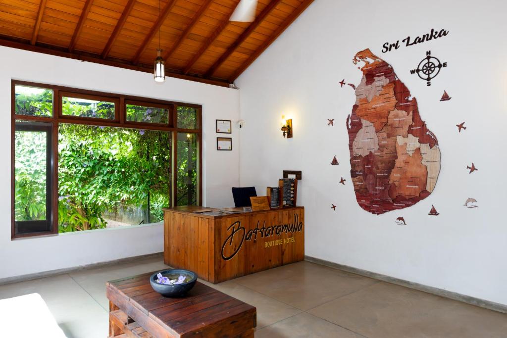 a room with a bear mural on the wall at Battaramulla Boutique Villa in Sri Jayewardenepura Kotte