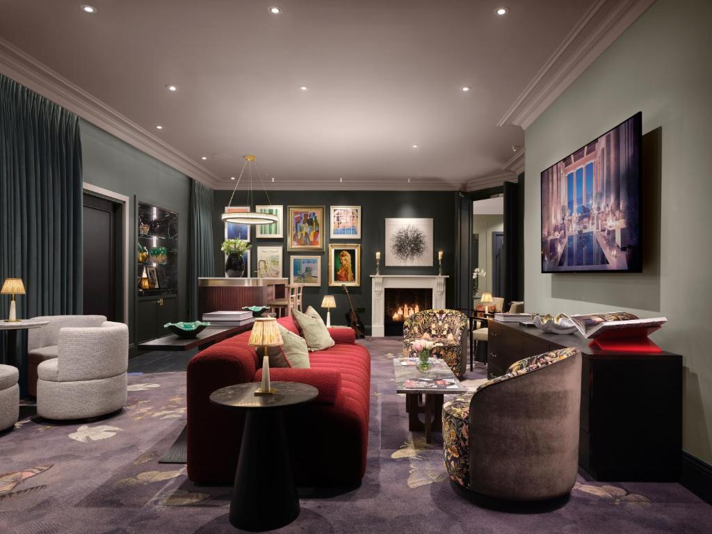 South Kensington Studios