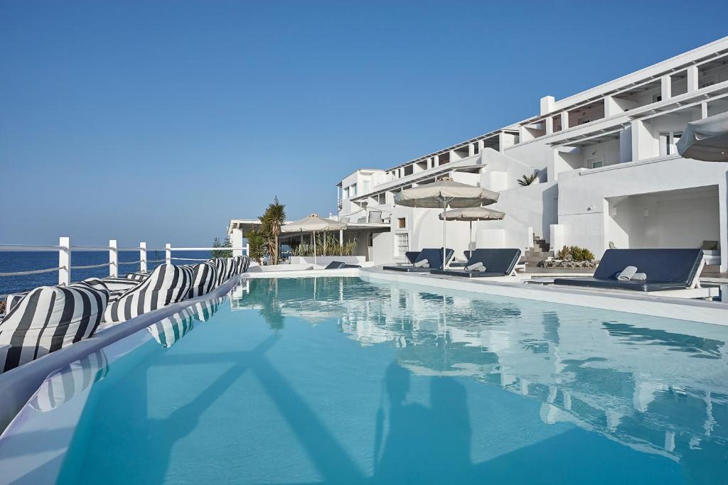 Bazén v ubytování Notos Therme and Spa nebo v jeho okolí