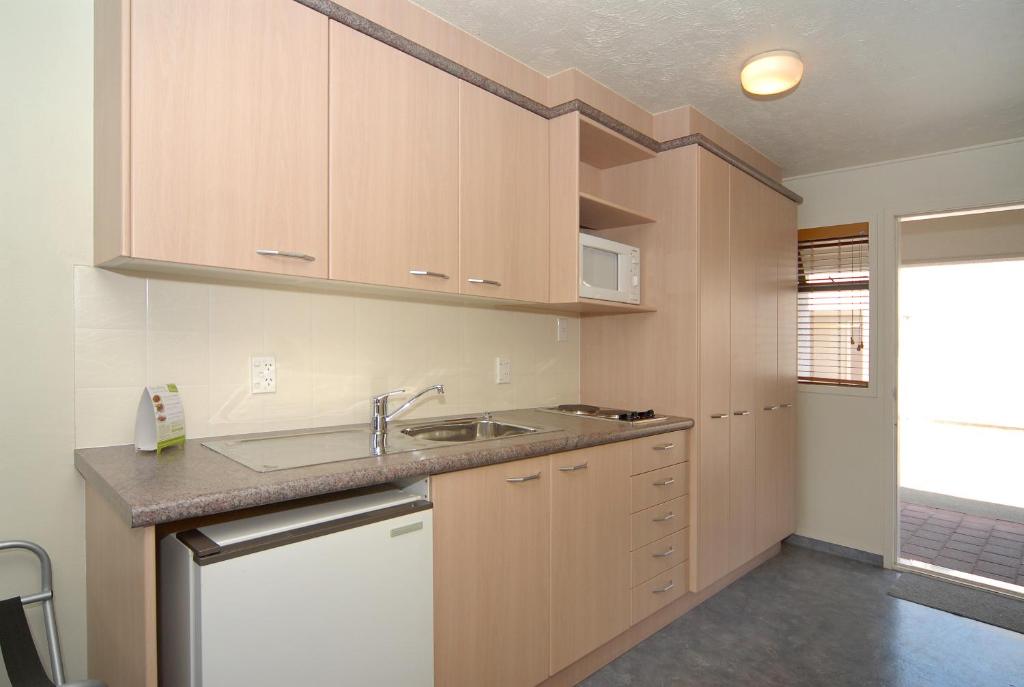 Edgewater Motor Lodge - Resim 16