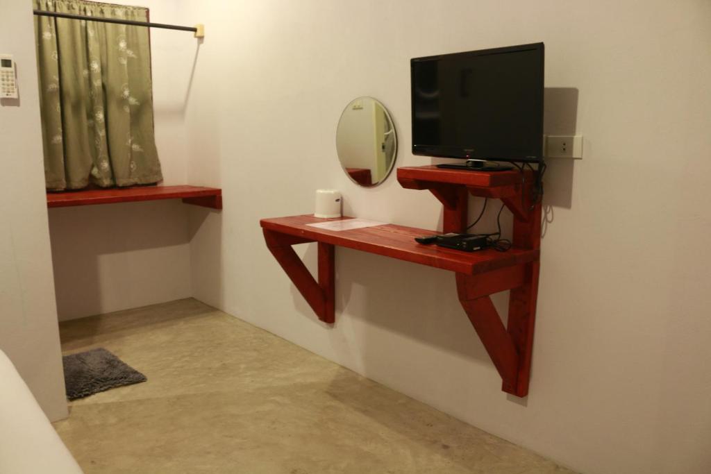 Pak Dee Resort - Small Double Room