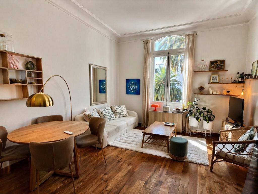 superbe appartement centre Cannes