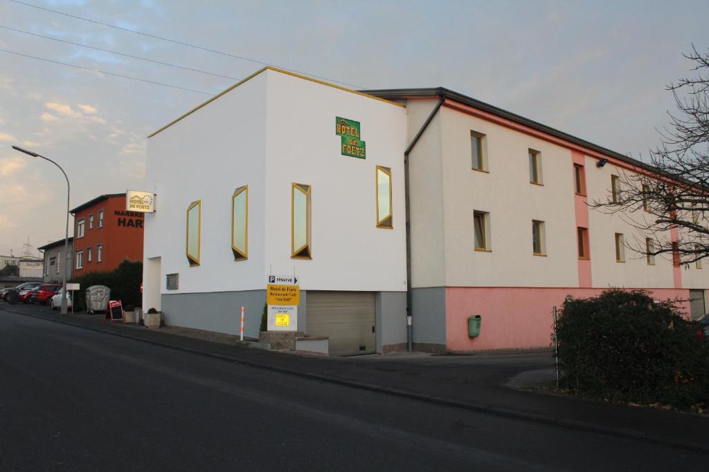 Budova, kde se hotel nachází
