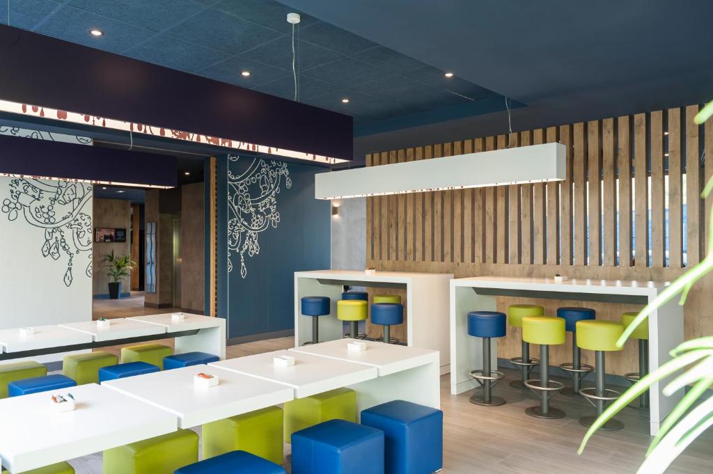 Restaurace v ubytování Ibis Budget Málaga Aeropuerto Avenida de Velazquez