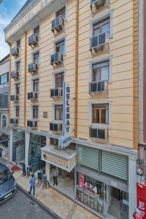 Hotel Selenay