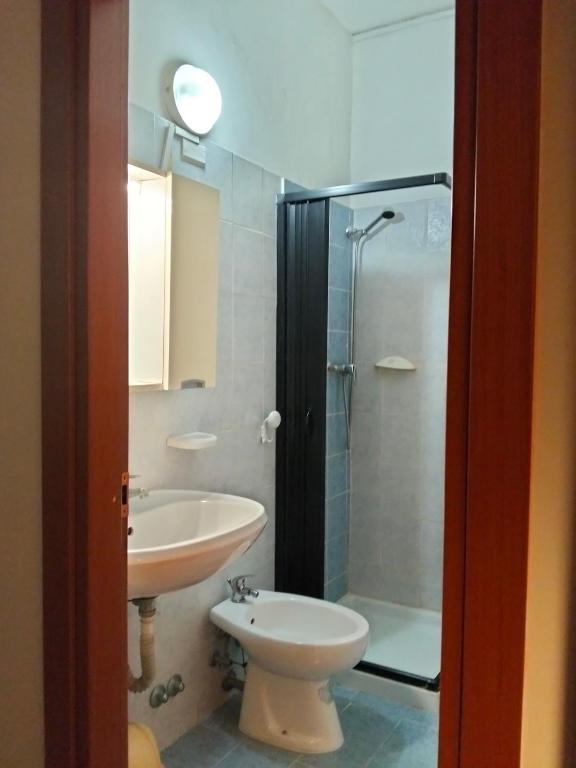 Hotel Polo - Twin Room With Private Bathroom