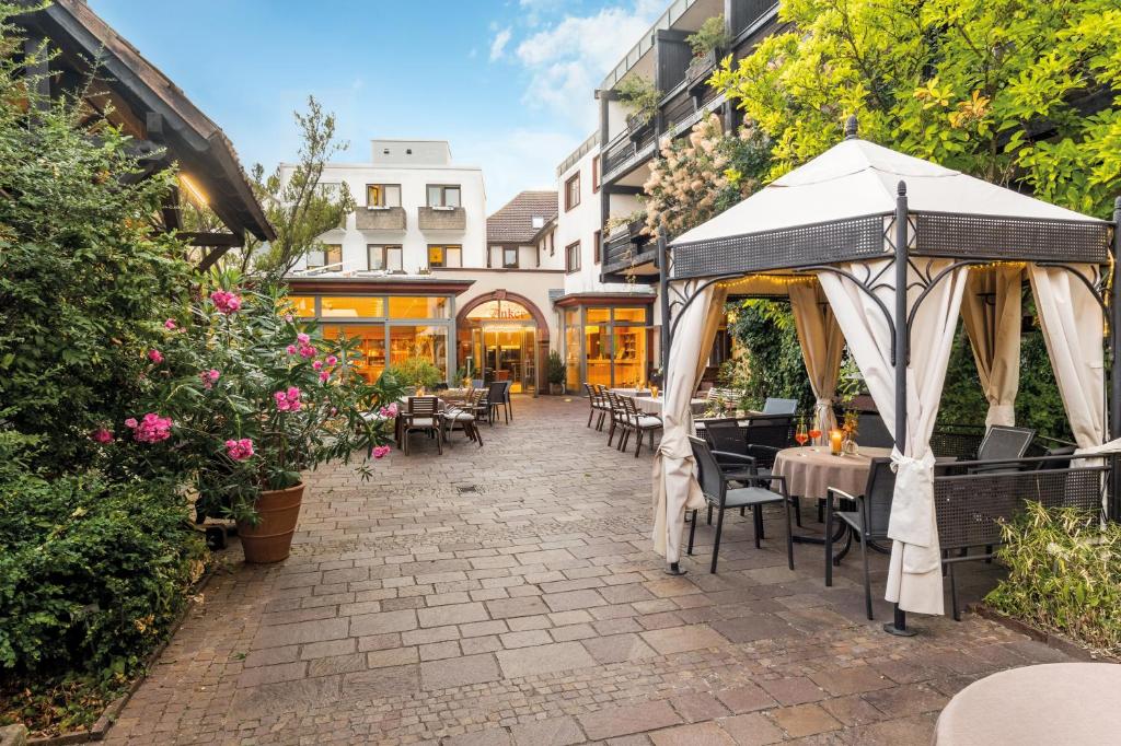 Hotel & Weinhaus Anker - Housity