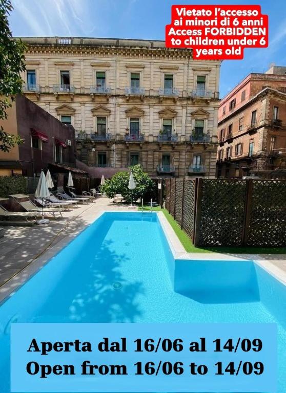 Piscina a San Max Hotel o a prop