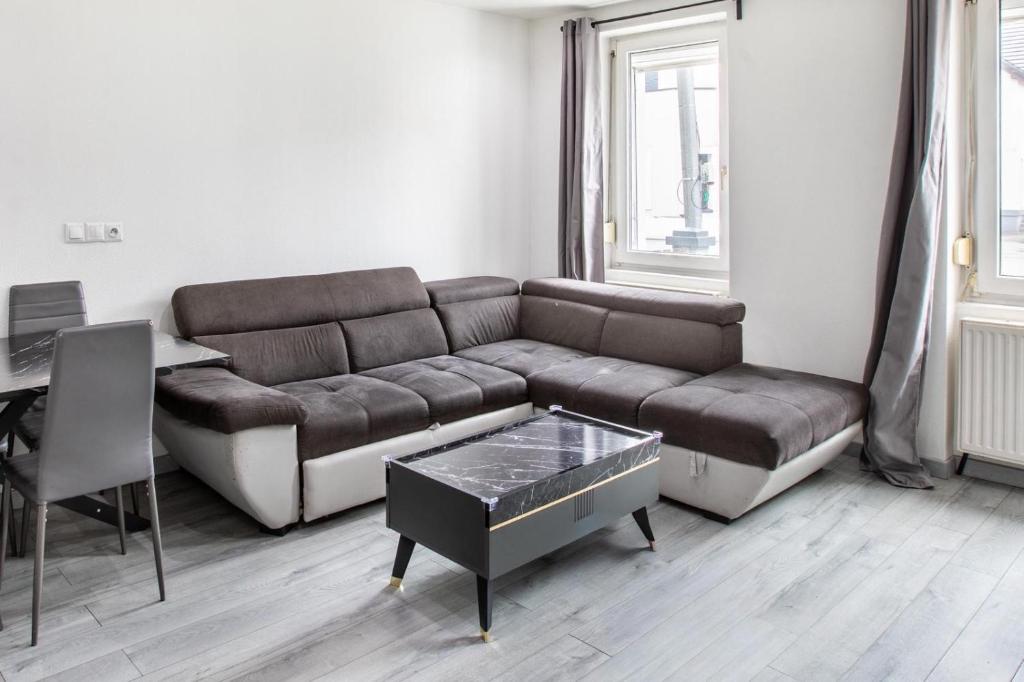 Appartement T3 avec Jacuzzi Privatif et Cour - Mulhouse – photo 14