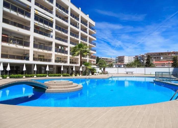 Atico Michelangelo II Penthouse Terrace & Grill