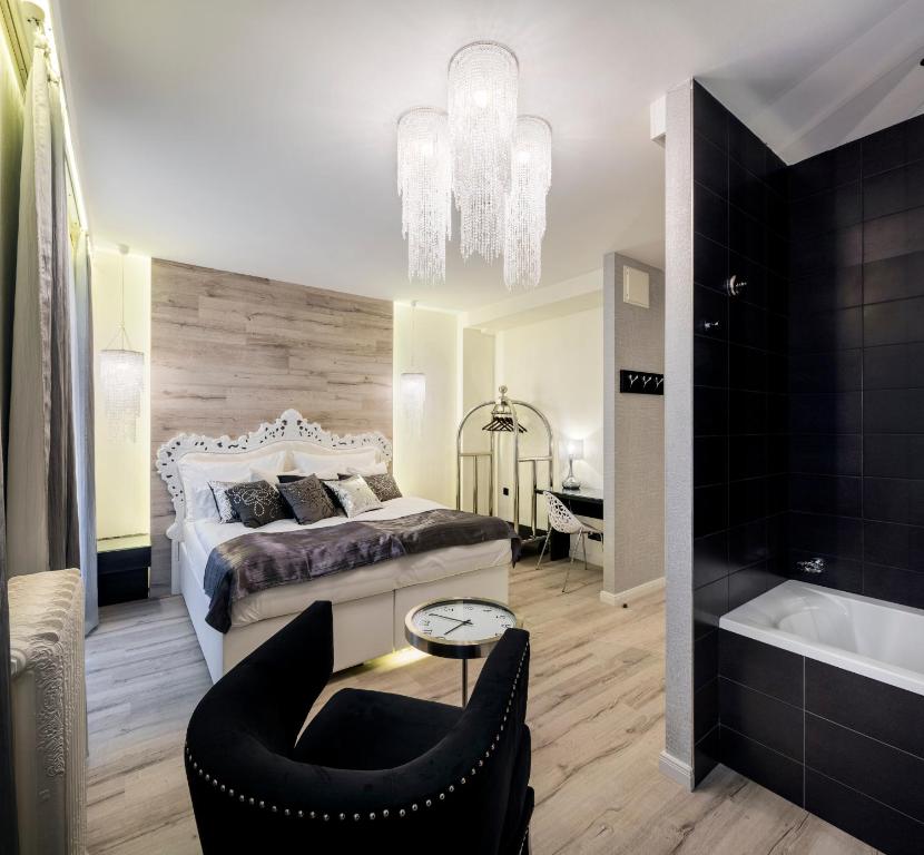 Pytloun Imperial Design Suites - 8