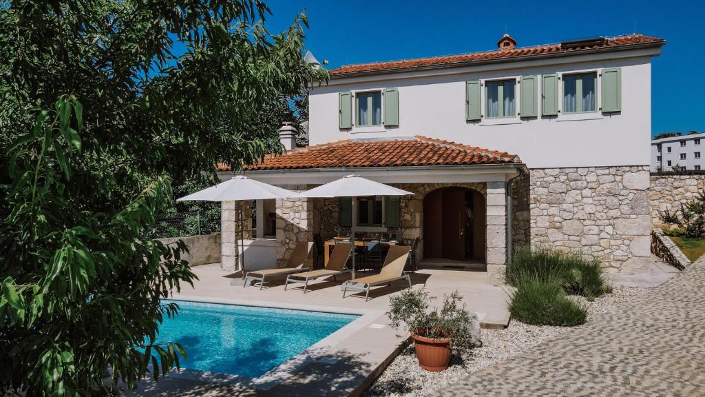 Villa Lu 2 Krk by Villas Guide