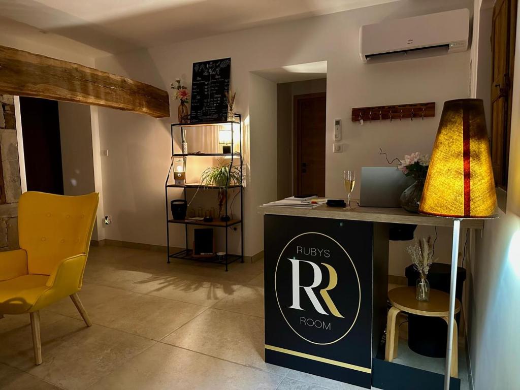Les Rubys , piscine chauffée - Chambre Double De Luxe