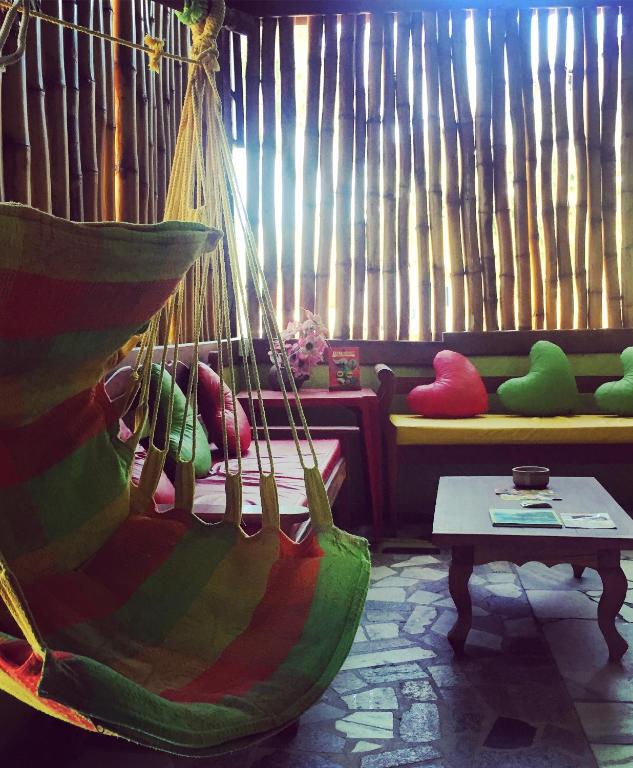 Posezení v ubytování Vibe Hostel Paraty