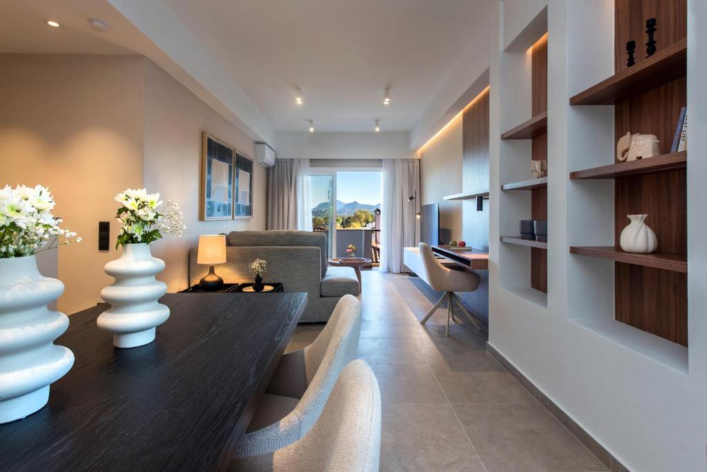 Alvion by Anita Holiday Homes