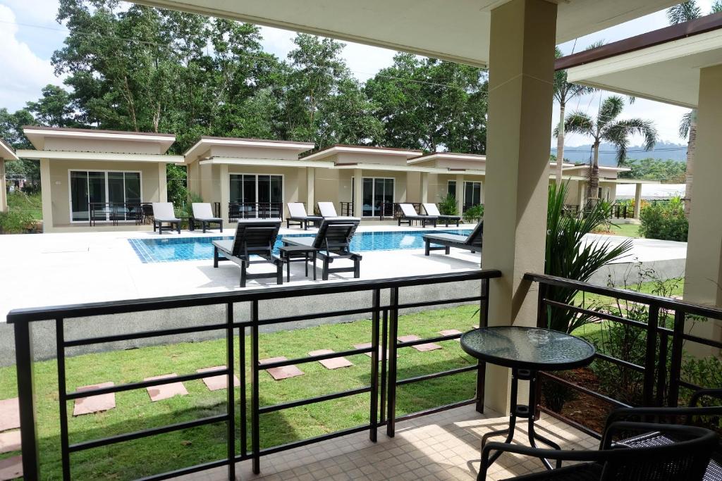 The Oasis Khaolak Resort - SHA Plus - 9