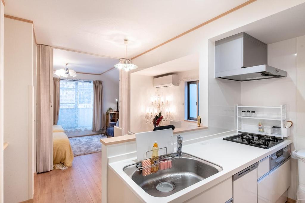 Takadanobaba Station 4 min walk 3LDK max 12 High-speed Wi-Fi Long stay
