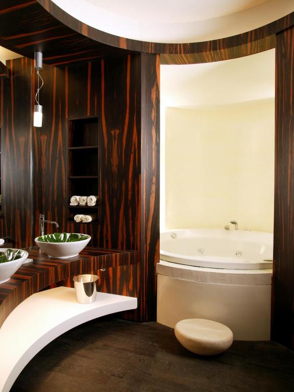 Sina The Gray - Resim 44