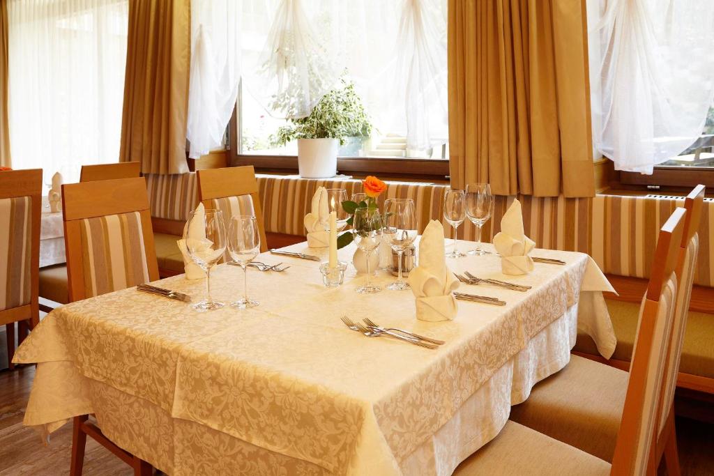 Restaurace v ubytování Hotel Hubertushof