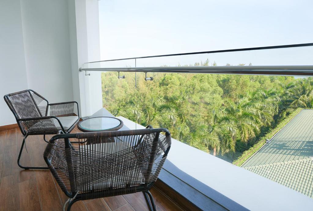 Family Suite Ocean & Garden View 2 Bedroom