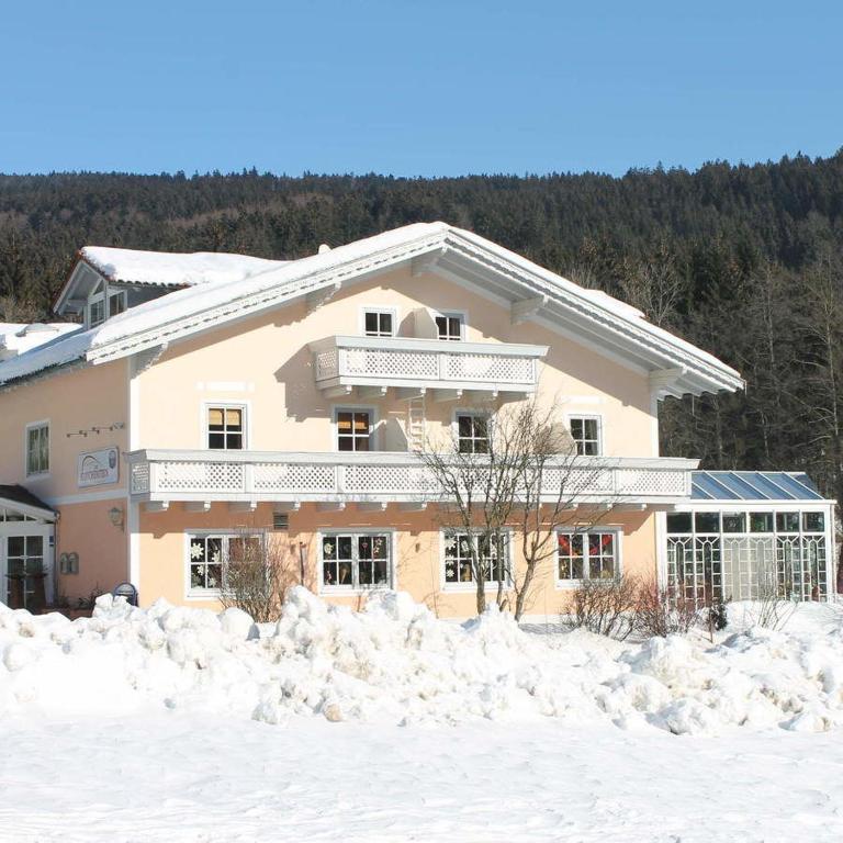 Landgasthof Hotel Zum Hirschenstein