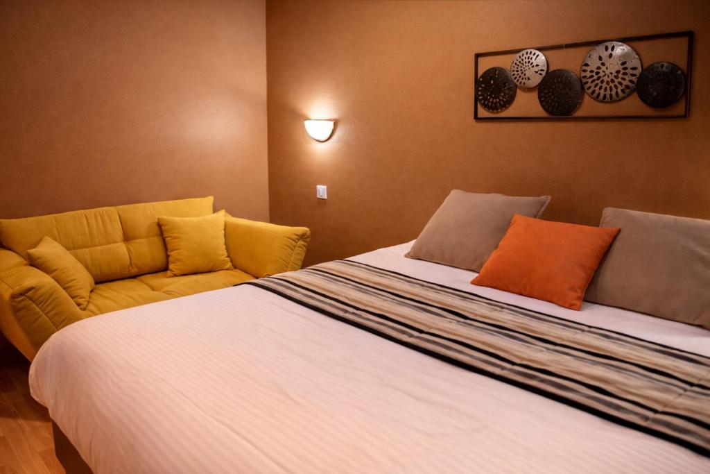 Logis Hotel Restaurant L'Escapade - Chambre Triple