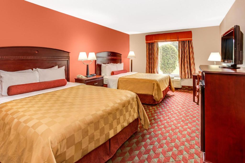 Ramada by Wyndham Murfreesboro - Familiekamer Met 2 Queensize Bedden – Niet-roken