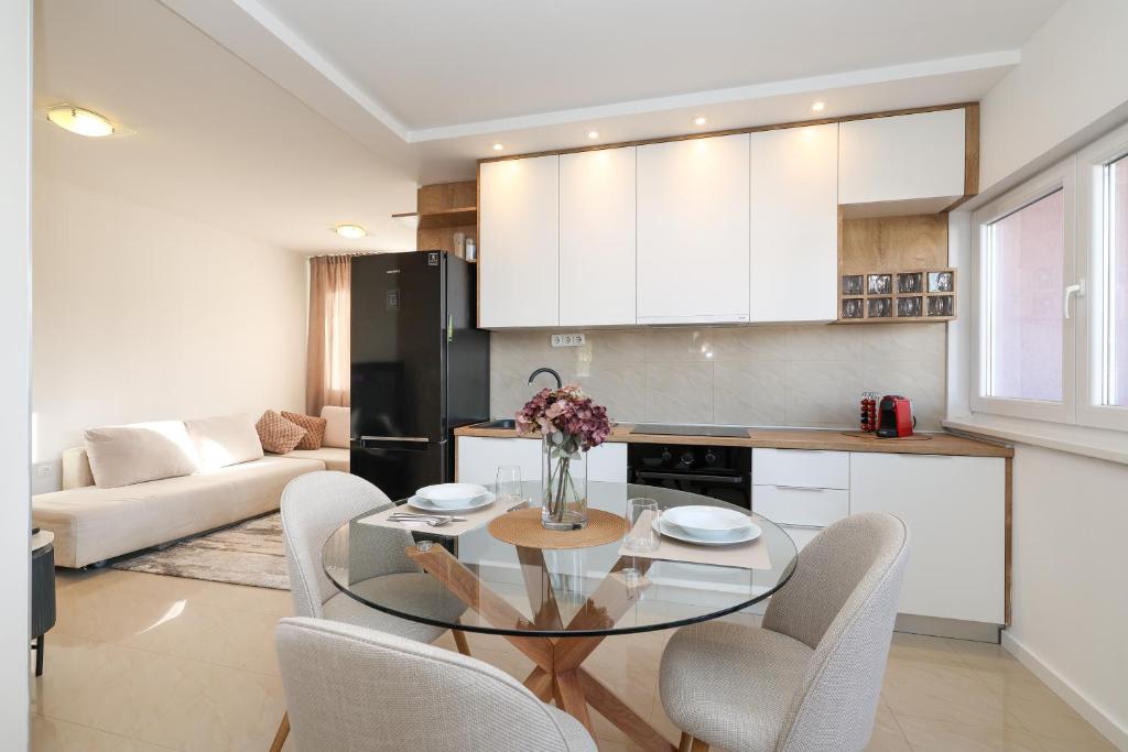 Maresca Apartment