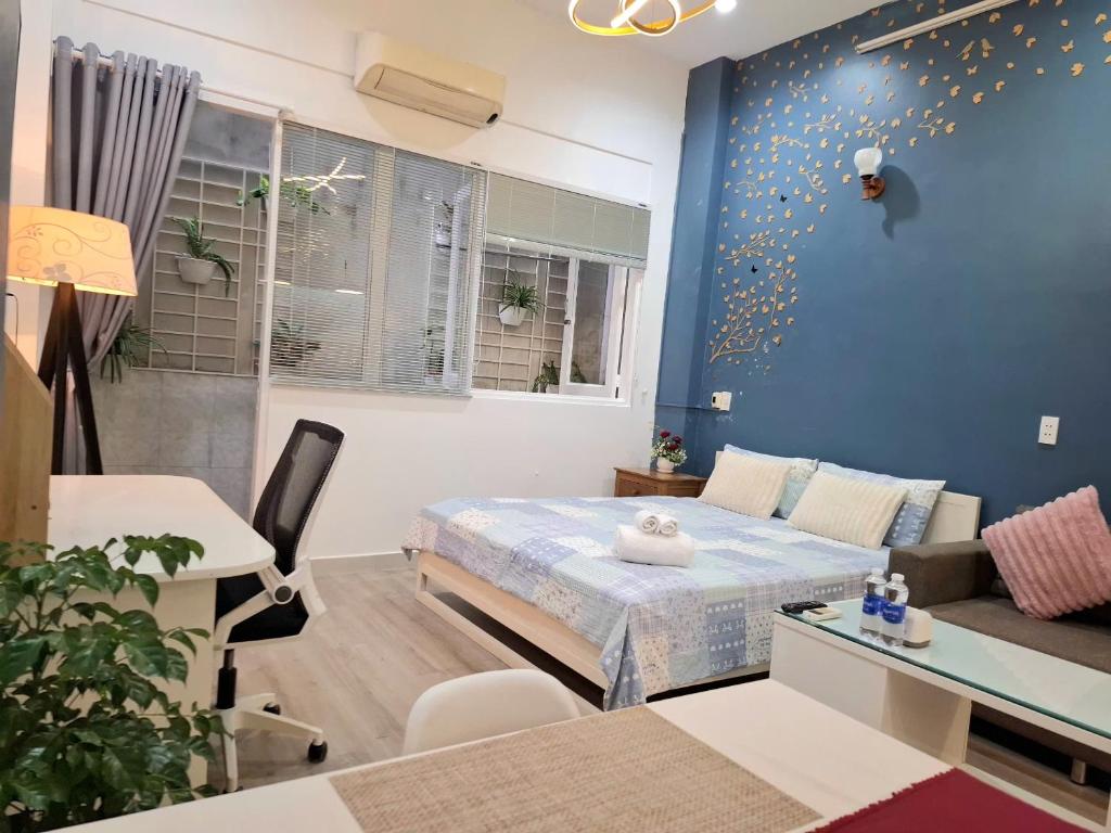 Eco SaiGon Apartments - غرفة مزدوجة مع فناء