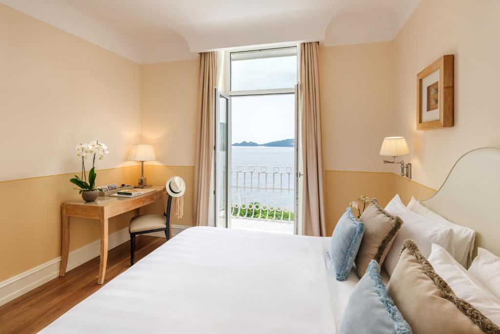 Grand Hotel Bristol Spa Resort, by R Collection Hotels - Deluxe Double Room With Sea View